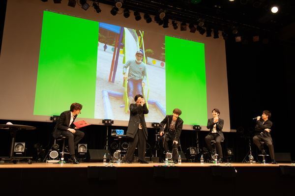 『超特急と成人式』オフィシャルレポ到着、トークコーナーではメンバーのプライベート写真も公開