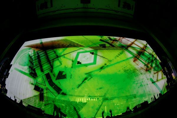 ビッケブランカ、音楽性の幅広さと新鮮味を証明した『FATE TOUR 2147』ファイナルで全18曲披露