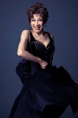 前田美波里が『ピピン』の魅力を語るコメント映像公開「この作品ほど身体を張っている作品はない」