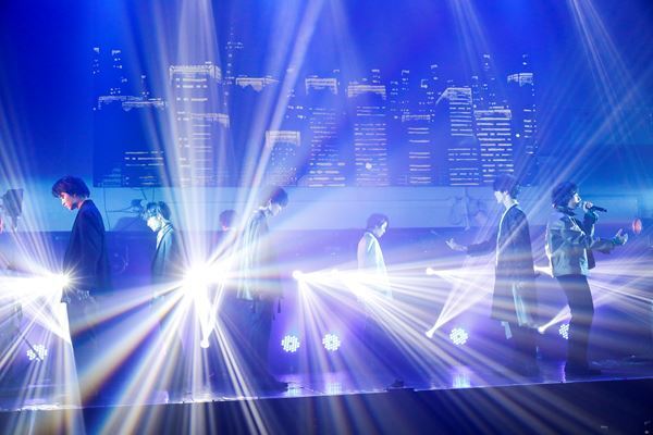 更なる成長と挑戦を見せつけた圧巻のステージ「原因は自分にある。」配信ライブレポート