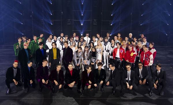 EXILE TRIBE総勢8組60名が大晦日に集結、この日ならではのコラボも飛び出したカウントダウン公演