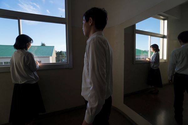 iaku・横山拓也の書き下ろし第2弾、俳優座『雉はじめて鳴く』が開幕