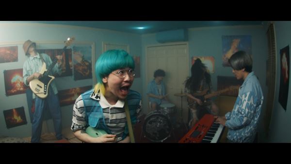 Kroi、バンドの世界観全開の「selva」MV公開　監督は新保拓人