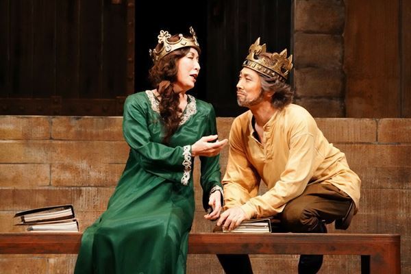 ユーモアと皮肉と醜さのスパイスを効かせた人間喜劇―演劇ジャーナリスト・大島幸久が観た『冬のライオン』