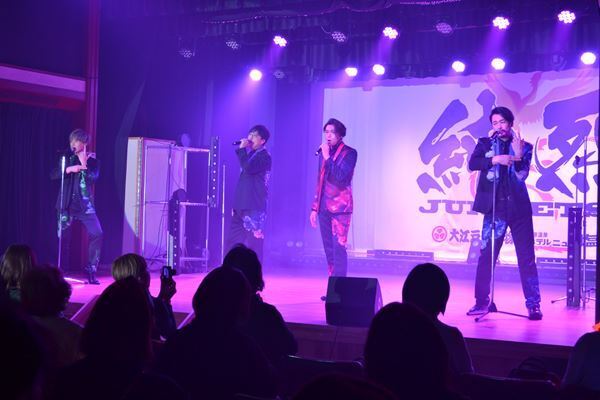 純烈、約半年ぶりに温浴施設でのライブ再開＆箕面温泉スパーガーデンでのライブも発表