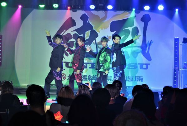 純烈、約半年ぶりに温浴施設でのライブ再開＆箕面温泉スパーガーデンでのライブも発表