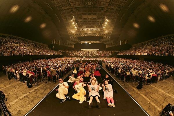 ゲスの極み乙女。結成10周年記念公演『解体』で改名を発表