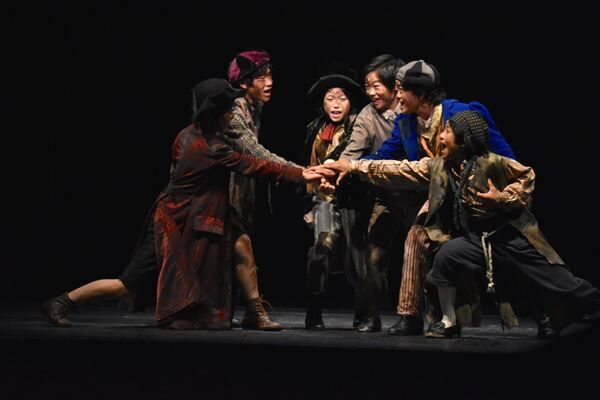 市村正親が長男・優汰と共演「不思議な気分」　ミュージカル『オリバー！』まもなく開幕へ