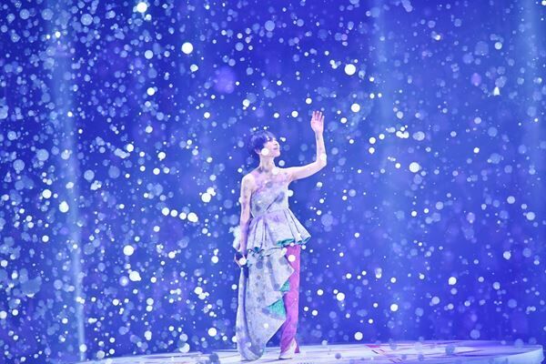 坂本真綾が巡る25周年の軌跡、思いやりで満ちた『約束はいらない』横浜アリーナ公演2日間レポート