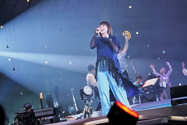 坂本真綾が巡る25周年の軌跡、思いやりで満ちた『約束はいらない』横浜アリーナ公演2日間レポート