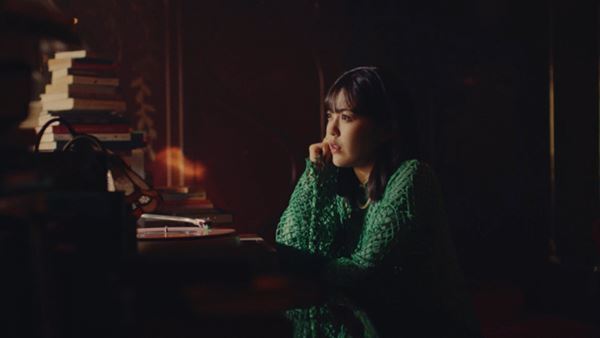 乃木坂46アンダー曲「マシンガンレイン」MV公開、センターは寺田蘭世