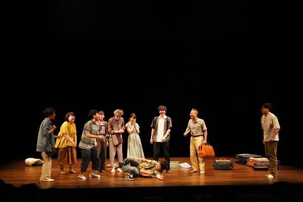 ライブ配信も決定！ 有村架純、林遣都ら出演、加藤拓也演出の『友達』が開幕