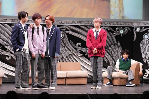 リョウガの初キスは誰に？超特急が有観客コントライブを開催！「コントでメンタルが鍛えられました」