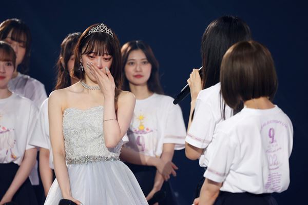 堀未央奈、8年間を振り返り涙　絆で支え合ってきた乃木坂46 2期生でのラストステージ