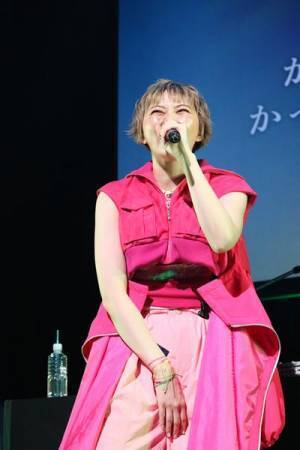 エビ中安本彩花、生誕ライブオフィシャルレポ「24歳の私も色々なことにチャレンジしたい」