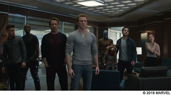 爆笑必至！　『アベンジャーズ／エンドゲーム』貴重なふたつのNGシーン集公開