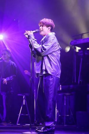 いまここにいる森崎ウィンを受け取って「MORISAKI WIN FIRST FLIGHT」ライブレポート