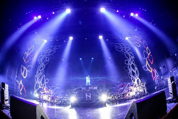 SKY-HI、全国9都市を回るツアー『SKY-HI HALL TOUR 2022 -超・八面六臂-』がロームシアター京都にて開幕