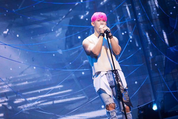 グローバルな人気！　K-POP界の新星・ウォノ、待望のソロ初ライブをレポート　　