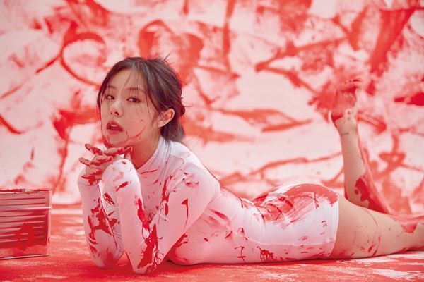 MAMAMOOフィイン、1stミニアルバム『Redd』より「water color」MV公開