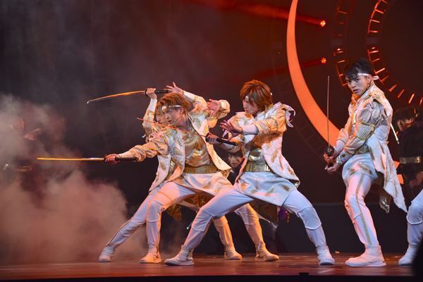 「寅年にデビューがしたい」 Travis Japan主演『虎者 NINJAPAN』東京公演開幕