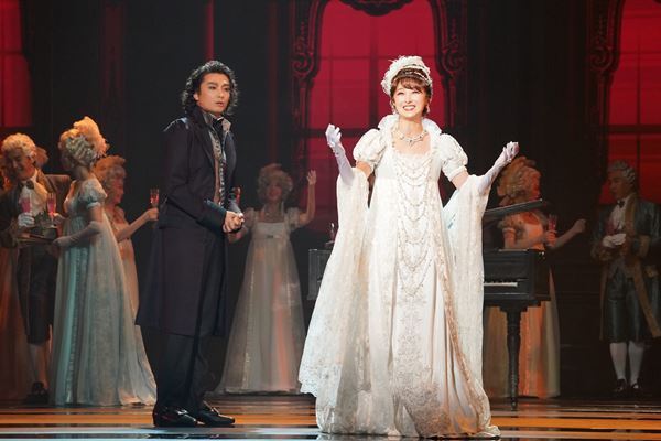 「悲愴」「月光」「第九」― 井上芳雄、花總まりがお馴染みのフレーズにのせて愛を紡ぐ大人のミュージカル『ベートーヴェン』