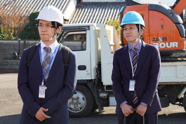 二宮和也と藤原丈一郎（なにわ男子）が相性抜群な先輩・後輩関係に　映画『アナログ』場面写真公開