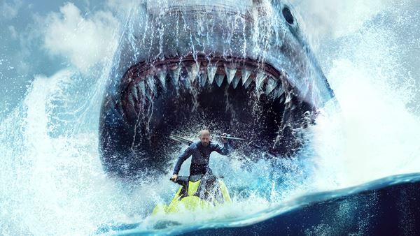 ジェイソン・ステイサムが左足1本で巨大ザメと奮闘!?『ＭＥＧ ザ・モンスターズ２』本編映像公開