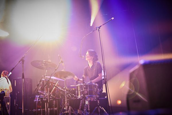 Tempalay「とってもいい旅になりました」 2年ぶりの全国ツアー『ドォォォン!!』最終公演オフィシャルレポート