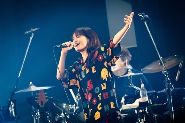 iri、初のホールツアー『PRIVATE』が地元で開幕　オフィシャルレポート到着