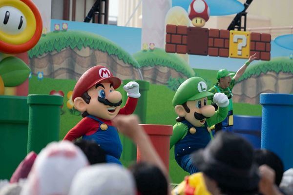 マリオがUSJの夏イベント「NO LIMIT! サマー 2023」で初コラボ　4年ぶり開催の散水ショーレポート