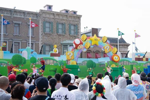 マリオがUSJの夏イベント「NO LIMIT! サマー 2023」で初コラボ　4年ぶり開催の散水ショーレポート