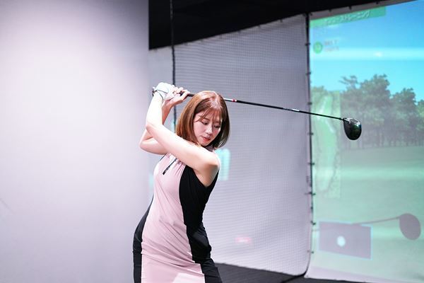 応援サポーター・稲村亜美に聞く『ACNチャンピオンシップゴルフトーナメント2023』の魅力