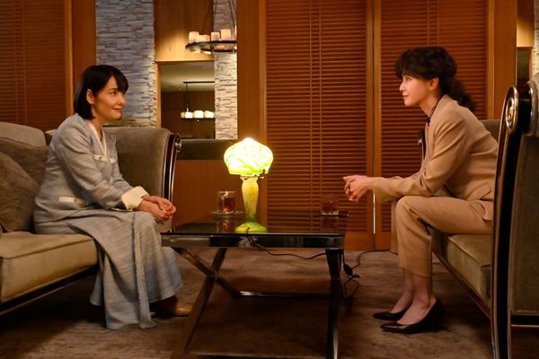 内田有紀演じるジャーナリストと“黒幕”設楽拳一の関係は？　『連続ドラマW フィクサー』Season3、第4話が今夜放送