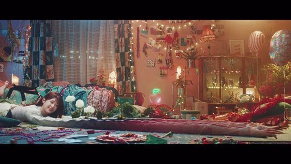 乃木坂46、3人の監督が松村沙友理の魅力を引き出す「さ～ゆ～Ready？」MV公開