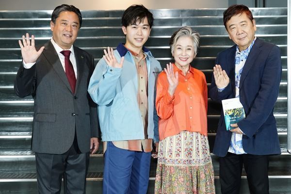 竹下景子、鈴木福出演『アカシアの雨が降る時』初日前会見＆公開ゲネプロ写真到着