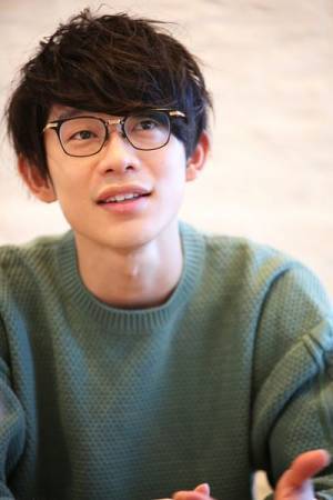 【インタビュー】川崎鷹也、集大成的アルバム完成。「ブレずに大切にしている日々の何気ない瞬間を歌い続けるということ」