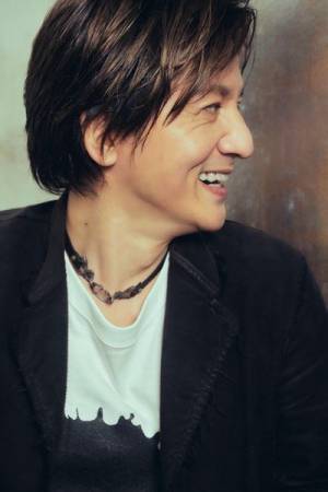 岡本健一×成河対談 語り出したら止まらない！　【後編】劇場は“自分らしく”から解き放たれる自由な場所「メチャクチャになる僕らを覗きにきて」