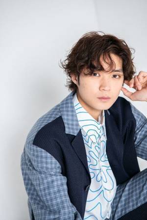 映画『PLAN 75』磯村勇斗インタビュー、「“生きる”ということに対して何かを感じられる作品になっている」