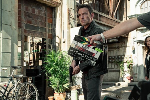 ベン・アフレックの新たな代表作に！　映画『ドミノ』がいよいよ公開