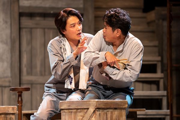 KERA・MAPの新作『しびれ雲』開幕　舞台写真＆コメント到着「遂に迎えられた初日は最高でした」