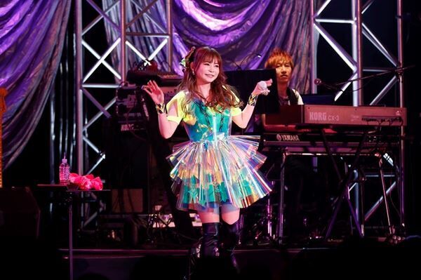 『Shoko Nakagawa LIVE 2022 三年ぶりのバースデーライブレベルアップ 進化そして20周年パーティー！みんなでドリドリしながら天元突破でフレフレしようぜ！』より