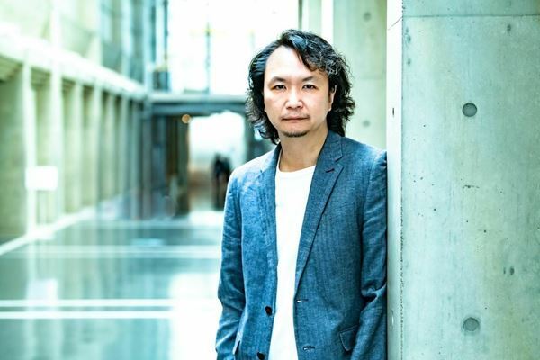 近藤良平 with 長塚圭史　旧知の仲のふたりが創りあげる“新世界”とは？