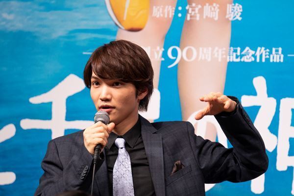 橋本環奈、上白石萌音ら主要キャストにジョン・ケアード、鈴木敏夫も集結 舞台『千と千尋の神隠し』製作発表レポート