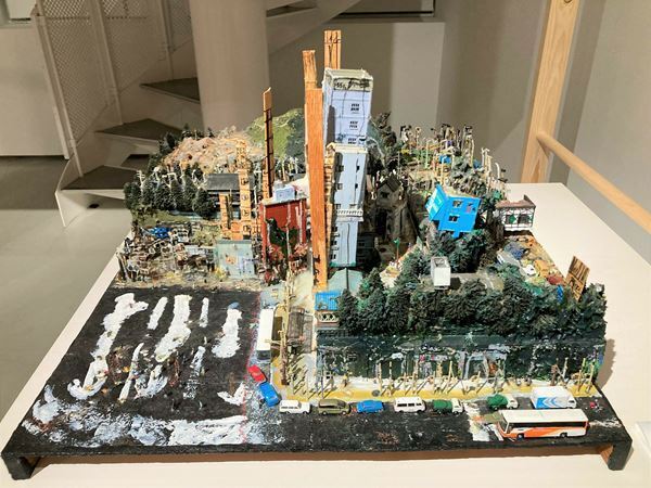 『アール・ブリュット2023巡回展』渋谷公園通りギャラリーで開催中　“ものがたり”をテーマに独創性あふれる7名を紹介