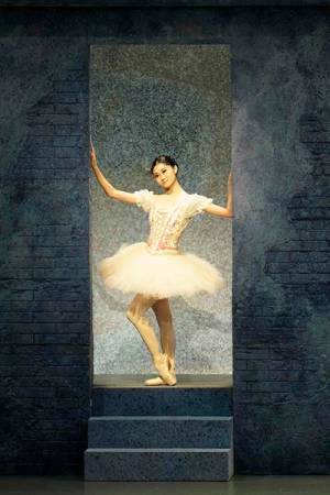 16.7万人が視聴した新国立劇場バレエ団『コッペリア』2月に上演