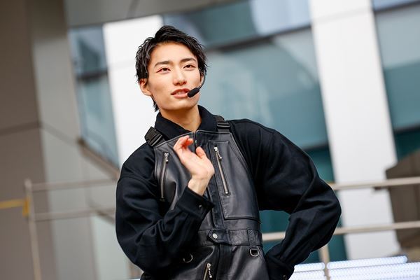 SUPER★DRAGON、懐かしの会場で行われた『mirror』リリースイベントのオフィシャルレポート到着