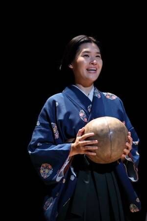 瀬戸山美咲「未来に対する祈りのような作品」　舞台『フートボールの時間』開幕