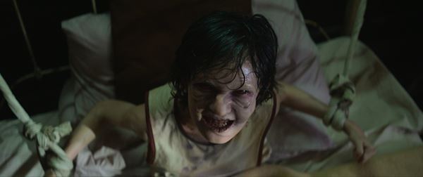 ラッセル・クロウ主演のホラー映画『ヴァチカンのエクソシスト』本編映像公開