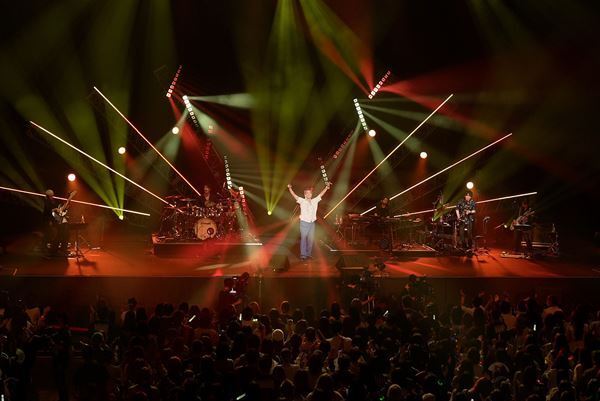 EXILE TAKAHIRO、ソロツアーで単独での日本武道館公演を発表「最高にパワフルなステージにしたい」【レポート】